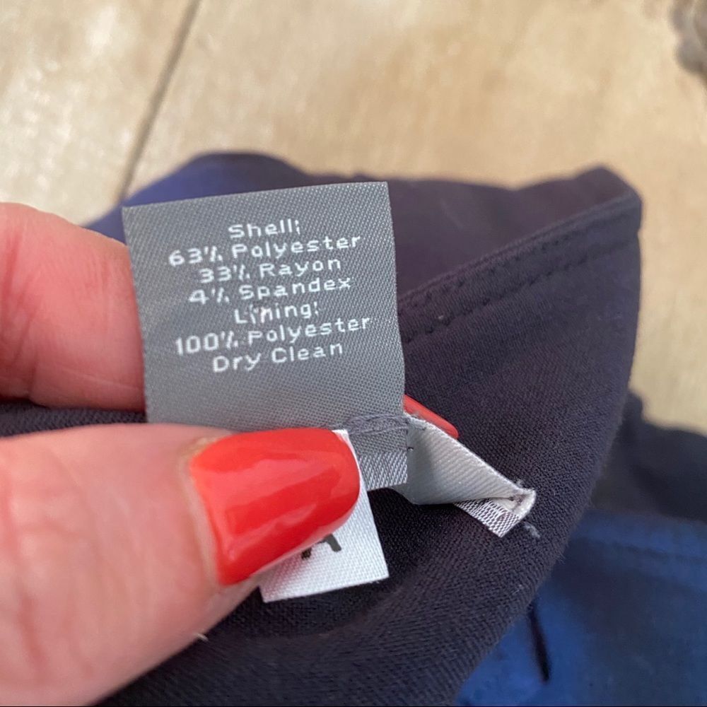 ANN TAYLOR navy lined buttons decor skirt 6 - Picture 5 of 9